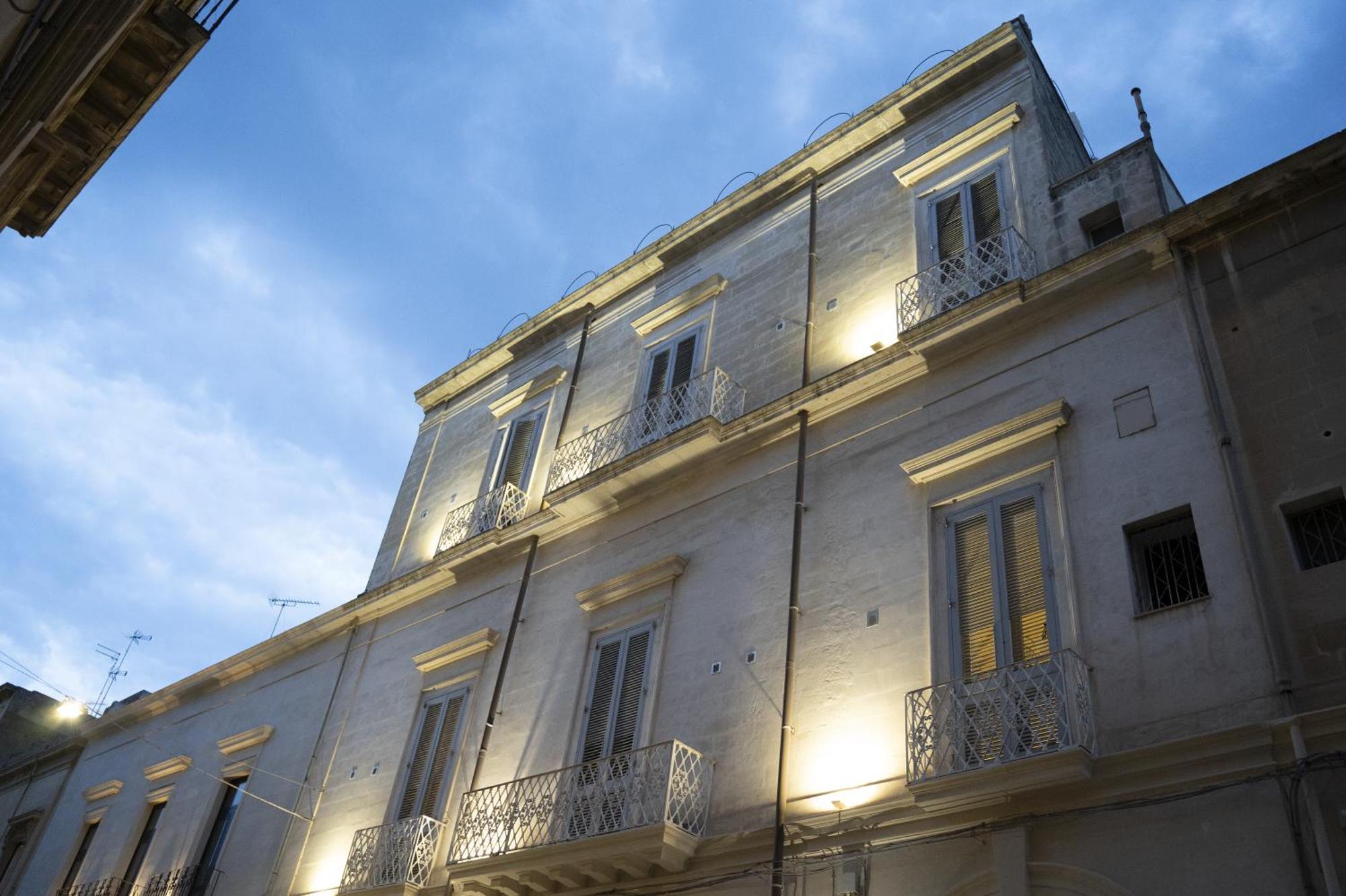 Bed and Breakfast Palazzo Cavour Lecce Exteriér fotografie